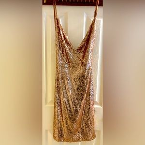 Sequin mini dress 🥂